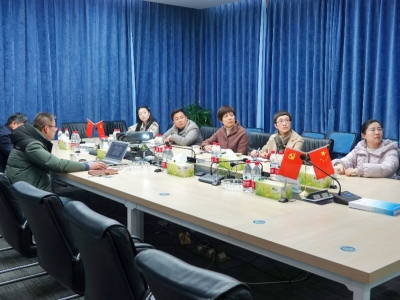 海宁市政协主席周红霞莅临JDB电子科技走访调研